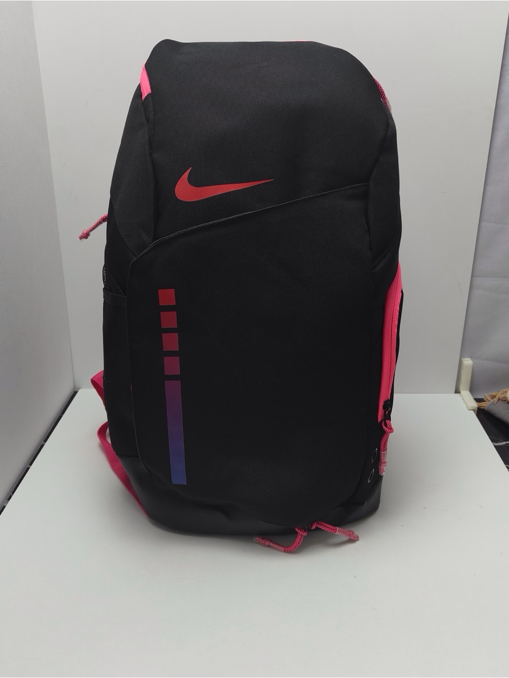 🌹Nike Black Backpack with Pink Accents and Gradient Detail